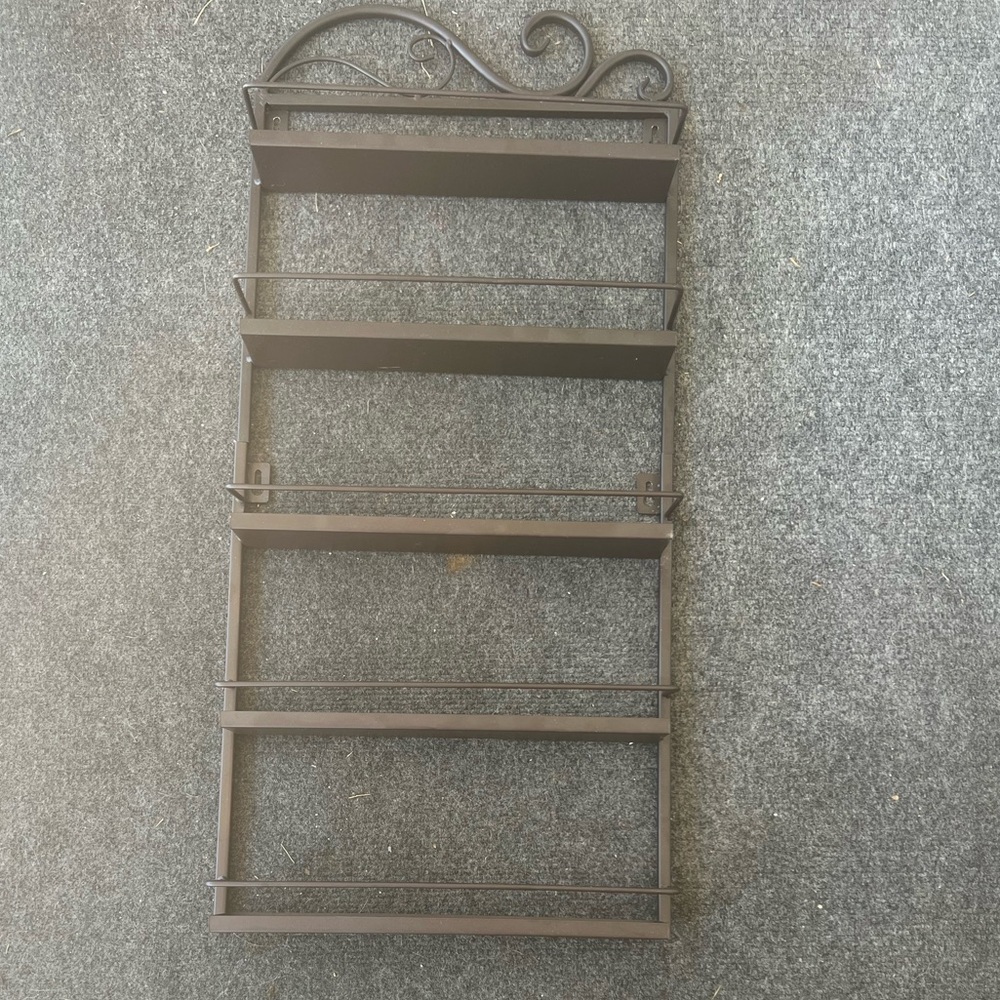 Nail polish holder